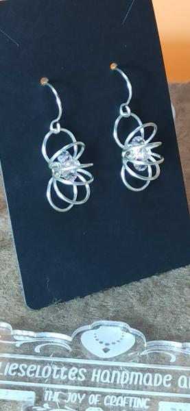 Ohrhänger Kupfer Spirale mit Perle rosa 2